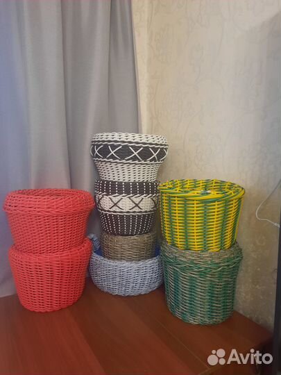 Кашпо для цветов из ротанга
