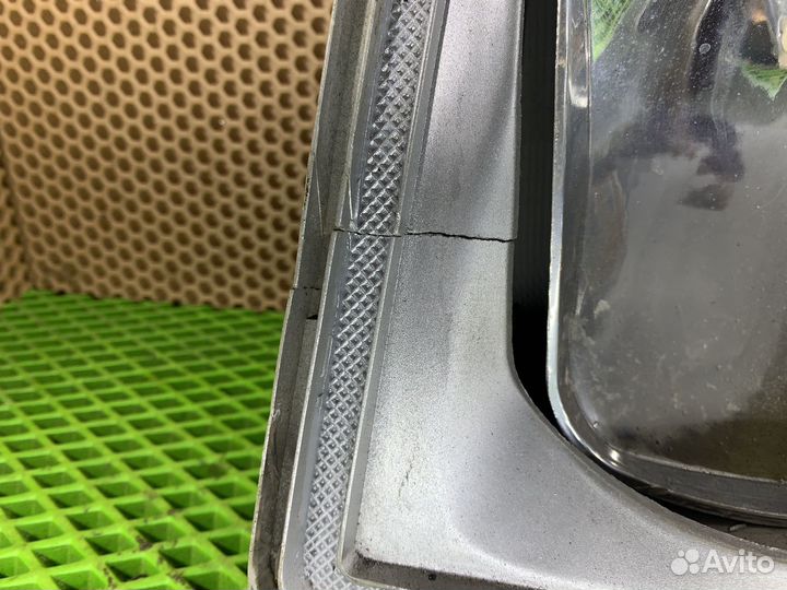 Фара левая mercedes benz w124