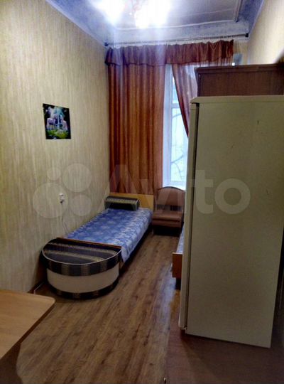 Комната 12 м² в 4-к., 3/3 эт.