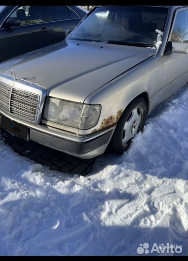 Mercedes-Benz W124 2.3 МТ, 1991, 445 320 км