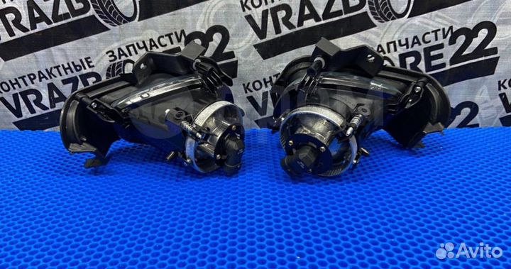 Фара противотуманная HLL