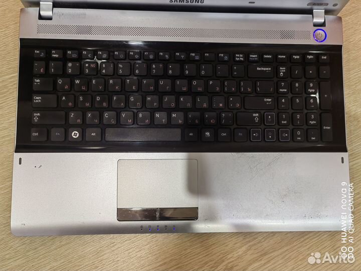 Хороший ноутбук Samsung RV520 i5/4Gb