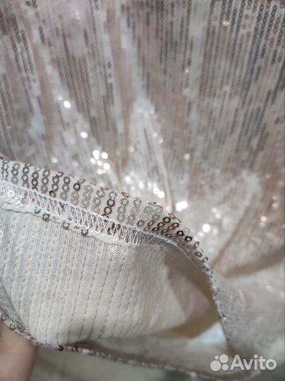 Нарядное платье