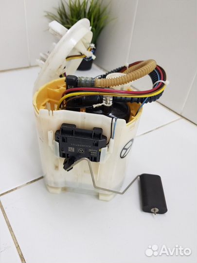 Насос топливный (Mercedes-Benz A-class W177)