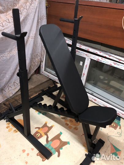 Скамья для жима со стойками