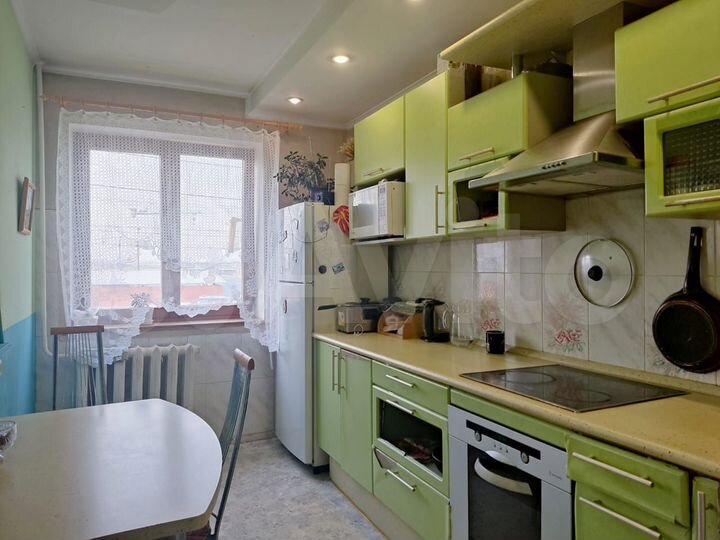 3-к. квартира, 70,4 м², 2/5 эт.