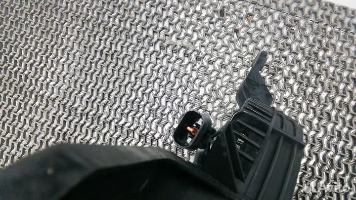 Вентилятор радиатора Mitsubishi Montero/Pajero