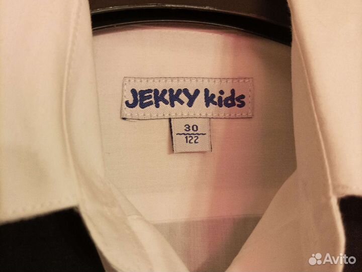 Рубашка белая на мальчика с жилетом122