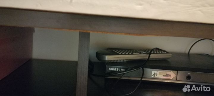 Стенка по телевизор