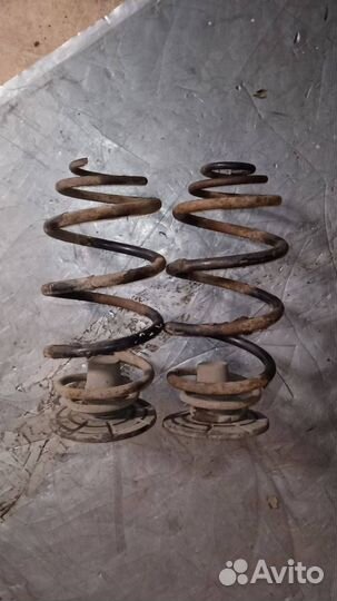 Пружина подвески Opel Astra G 2003