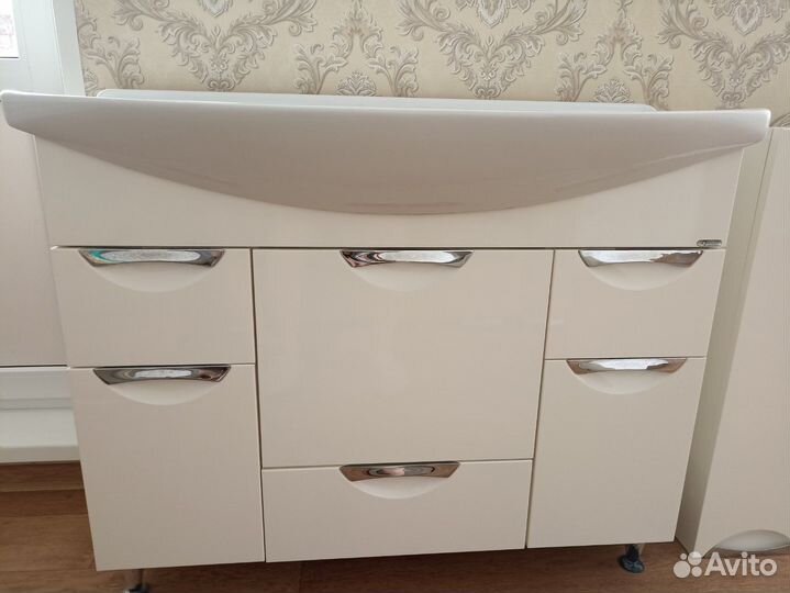 Тумба для ванной,раковина,зеркало