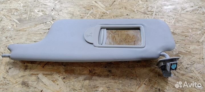 Солнцезащитный козырек, левый Renault Megane