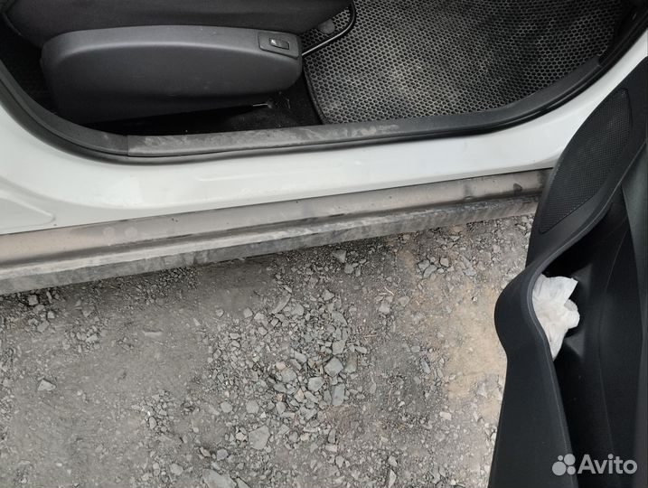 Nissan Almera 1.6 AT, 2015, 264 000 км