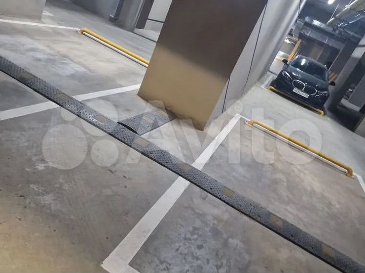 Машиноместо, 15 м²