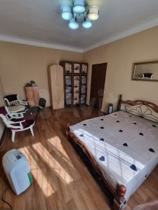 1-к. квартира, 33 м², 1/3 эт.