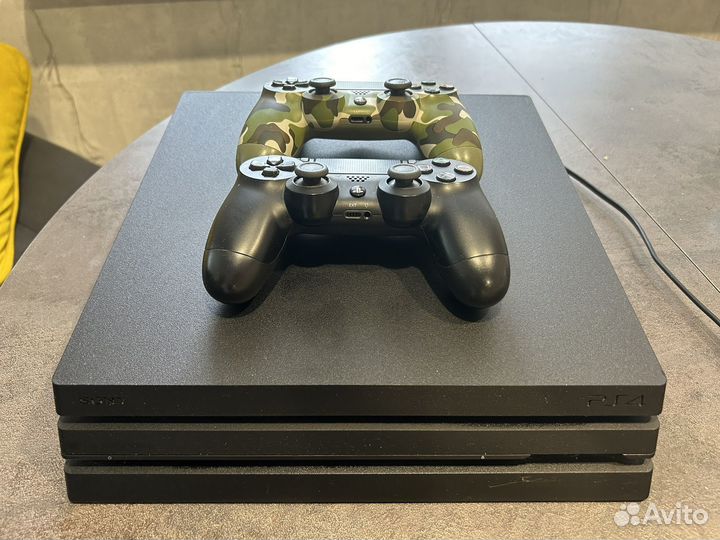 Sony playstation 4 PS4 pro 1tb 7208