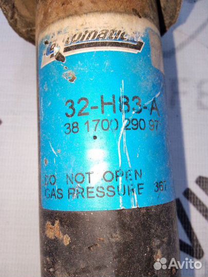 Стойка амортизатор задняя Peugeot 307