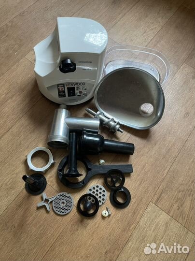 Мясорубка электрическая