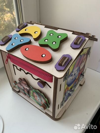 Развивающие игрушки бизикуб