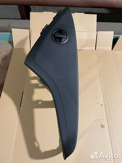 Консоль Audi Q3