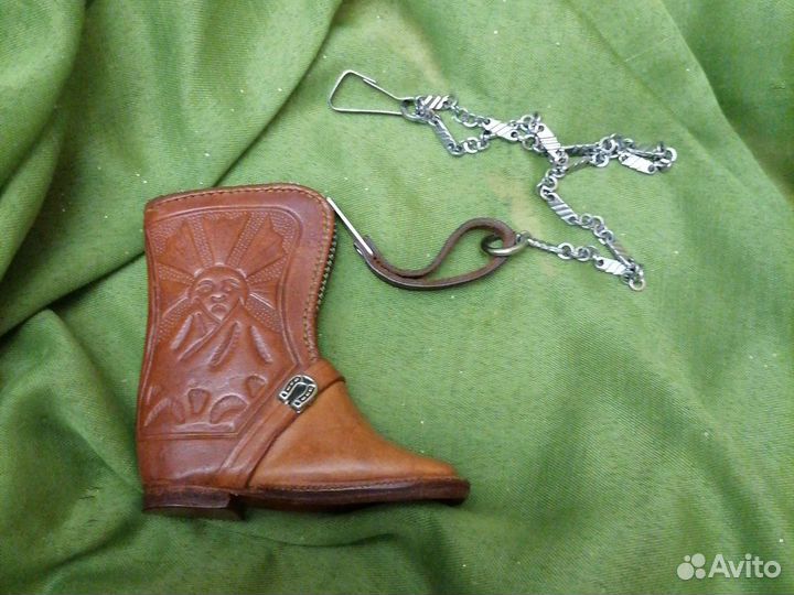 Ключница Сапожок натур. кожа