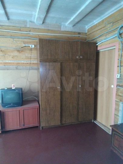 Комната 18 м² в 5-к., 1/2 эт.