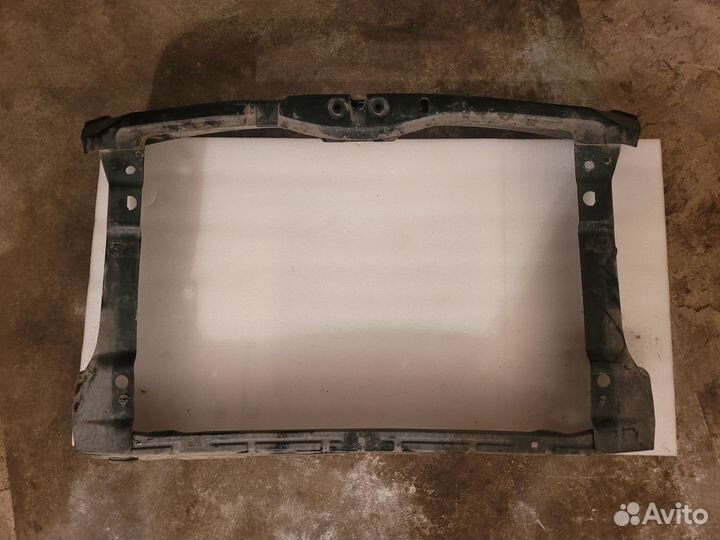 Рамка радиаторов octavia a5 fl (телевизор)