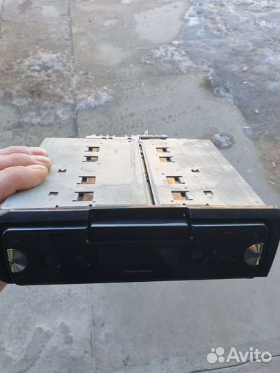 Продам автомагнитолу Pioneer SPH-10BT
