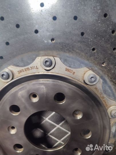 Карбон керамическая тормозная система Bentley