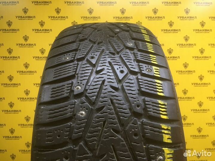 Nokian Tyres Hakkapeliitta 7 215/55 R17 98T