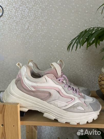 Кроссовки zara 41