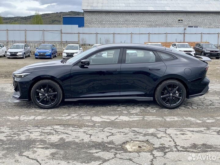 Changan UNI-V 1.5 AMT, 2023