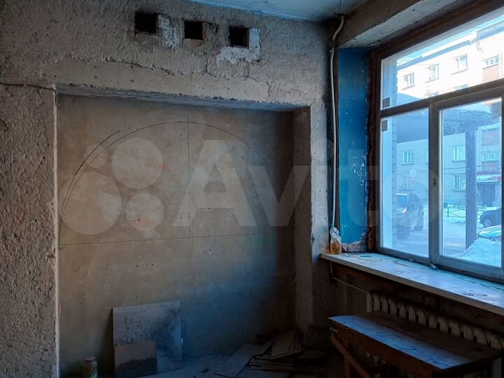 2-к. квартира, 65 м², 1/5 эт.