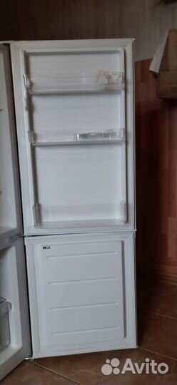 Продам холодильник рабочий бу
