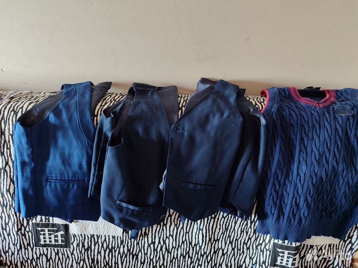 Джинсы и рубашки