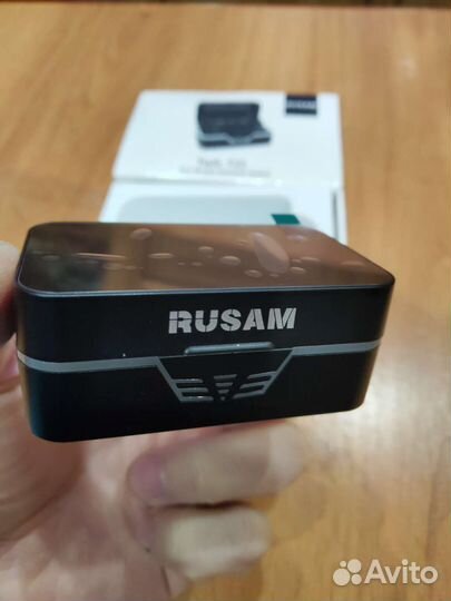 Беспроводные наушники