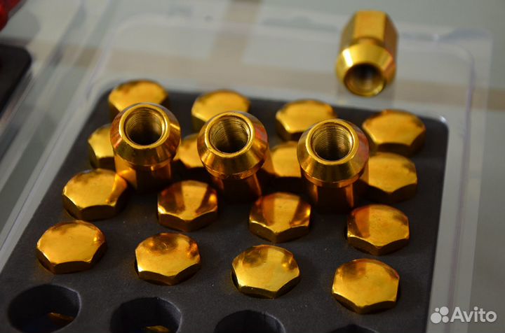 Гайка M12x1,50 35мм Конус в ассортименте