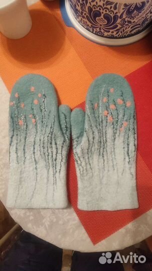 Варежки зимние женские