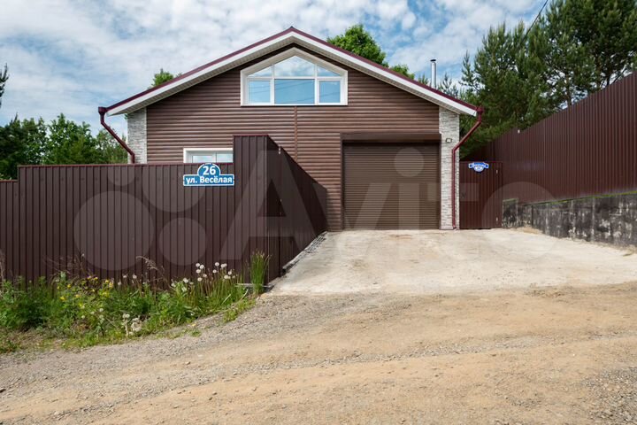 Дом 169 м² на участке 10 сот.