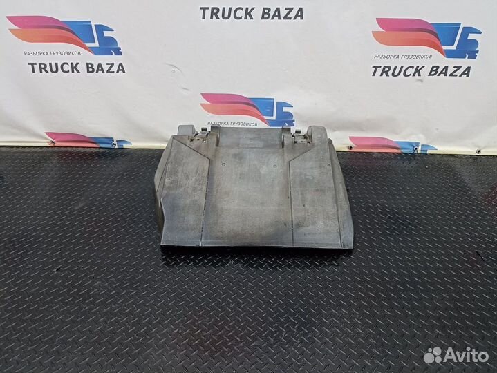 9305200019 Крыло заднее левое передняя часть