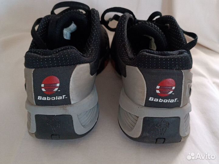 Теннисные кроссовки babolat