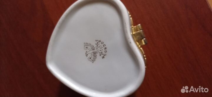 Шкатулка для украшений