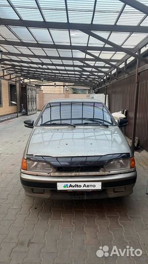 ВАЗ 2115 Samara 1.5 МТ, 2001, битый, 300 000 км