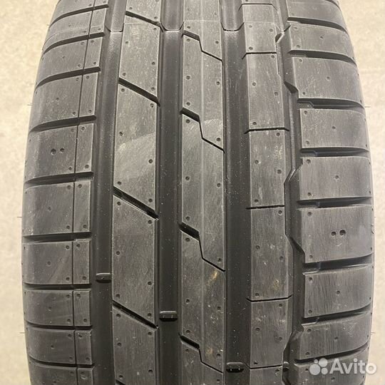 Hankook Ventus S1 Evo 3 K127 275/40 R19 105