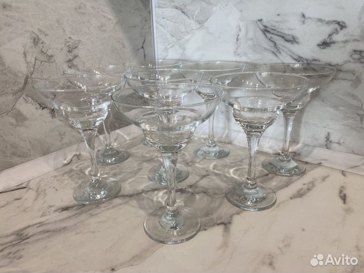 Бокалы для коктейлей