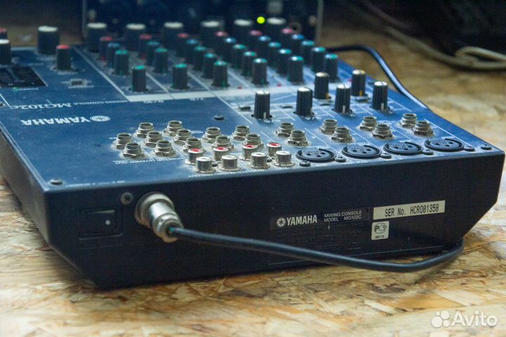 Аналоговый мишкерный пульт MG-102C