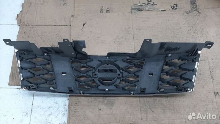 Решетка радиатора для Nissan x-trail