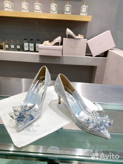 Туфли Jimmy Choo низкий каблук