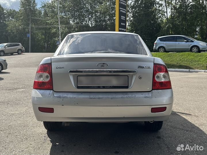 Прокат автомобиля в Нефтекамске (LADA Priora)