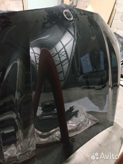 Капот 8 серии